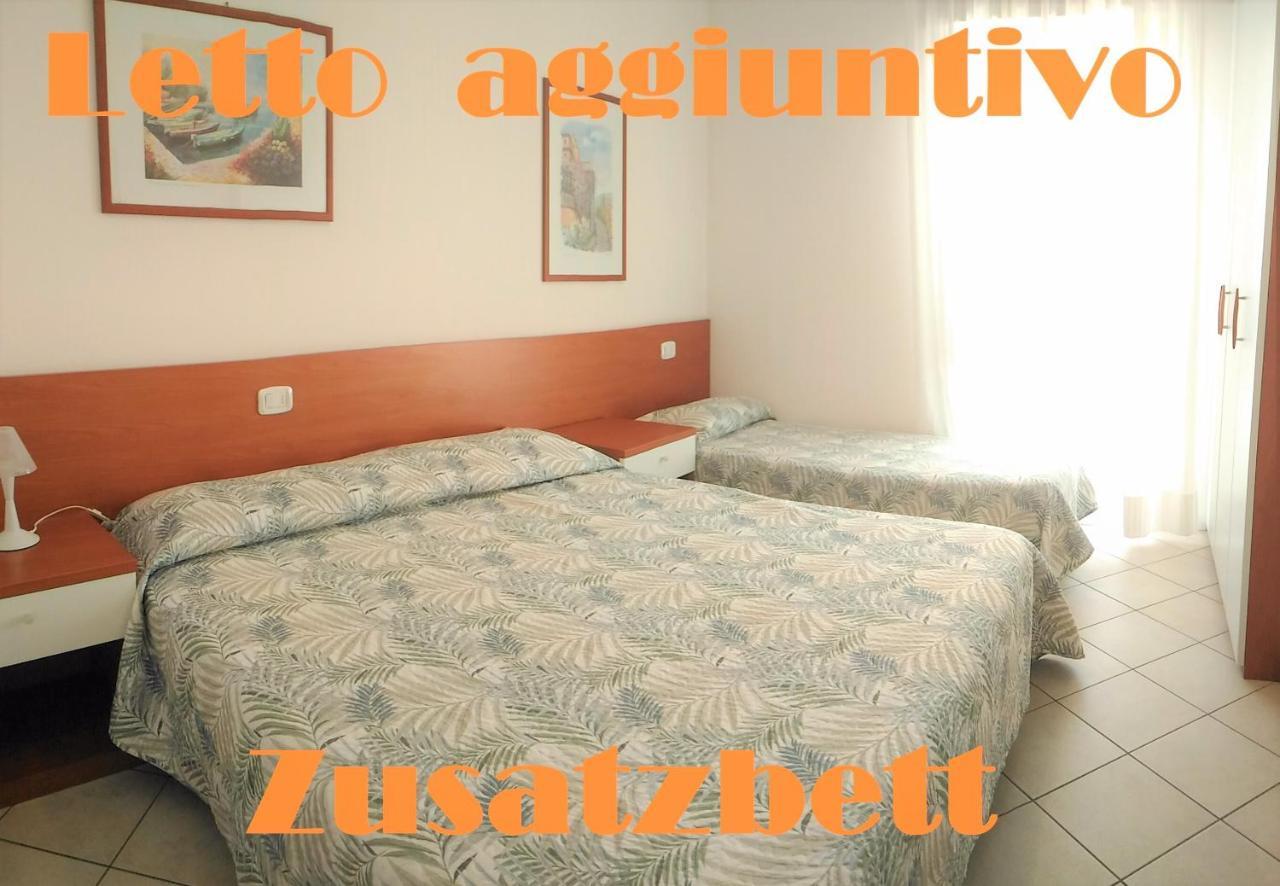 Green Holiday Wohnung Mit Schwimmbad Bibione Exterior foto